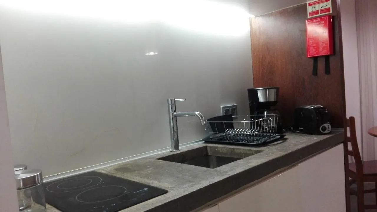 Shearwaters - Sounds Of The Sea Apartment Funchal  Funchal (Madeira)